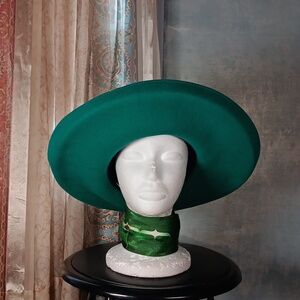 Jack McConnell green hat
